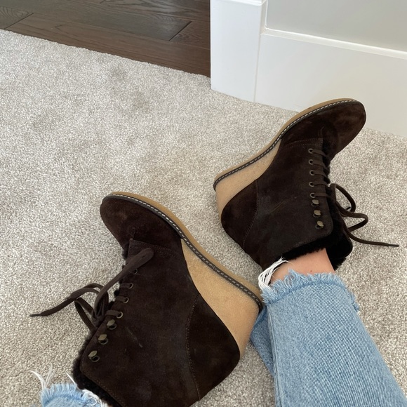 Fur Boots brown size 7 - Picture 2 of 4